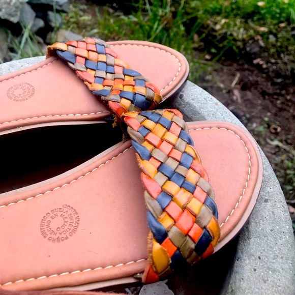 Santeri Braided Leather Sandals - Picture 5 of 5